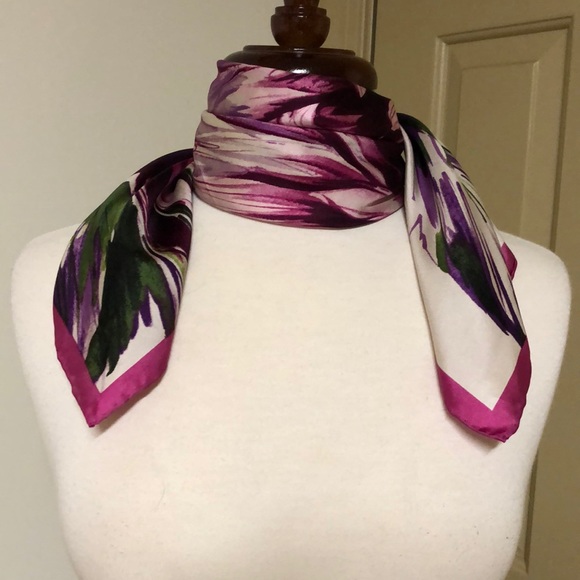 NEWTalbots Handrolled floral silk scarf - Picture 4 of 8